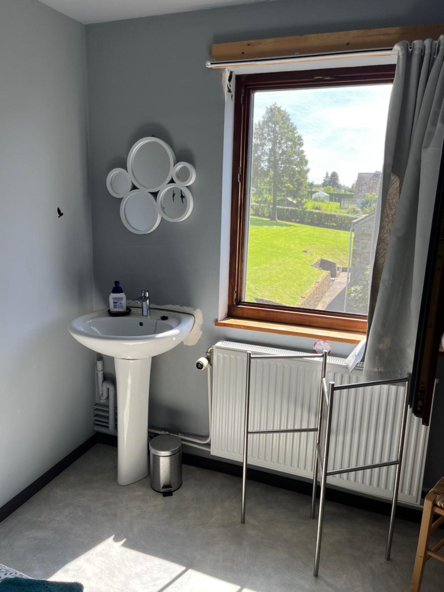 Chez Nous. Bed and Breakfast Couvin Exteriör bild